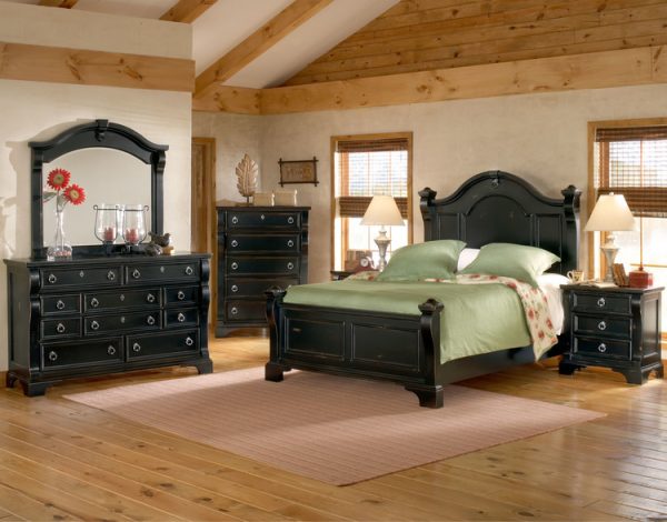 American Woodcrafters Heirloom Bedroom Collection