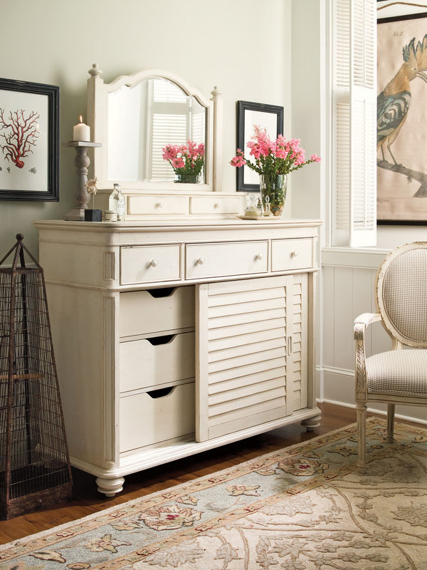 Universal Furniture Paula Deen Home Bedroom Collection With Steel