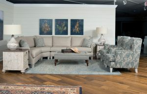 Kincaid 699 Sectional-0