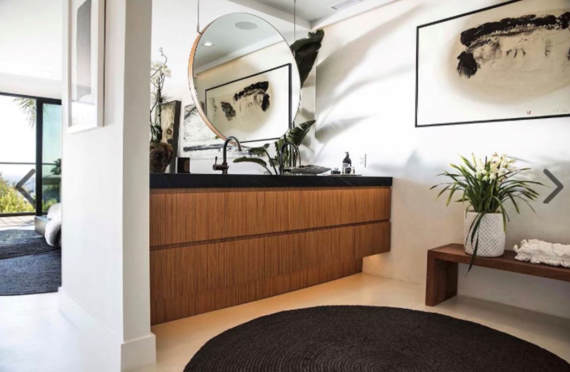 custom vanity 2